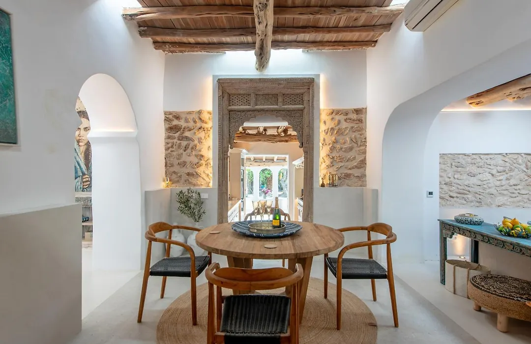 Hermosa Villa en el corazón de Ibiza Can Savi-1