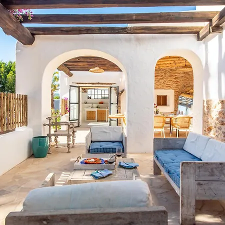 Hermosa Villa en el corazón de Ibiza Can Savi-2